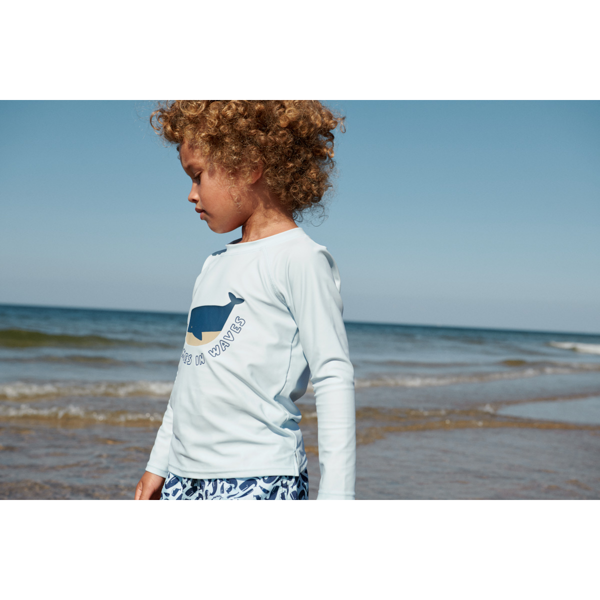 Liewood Noah long-sleeved swim tee - It comes in waves / Pure sky - SWIM TEE