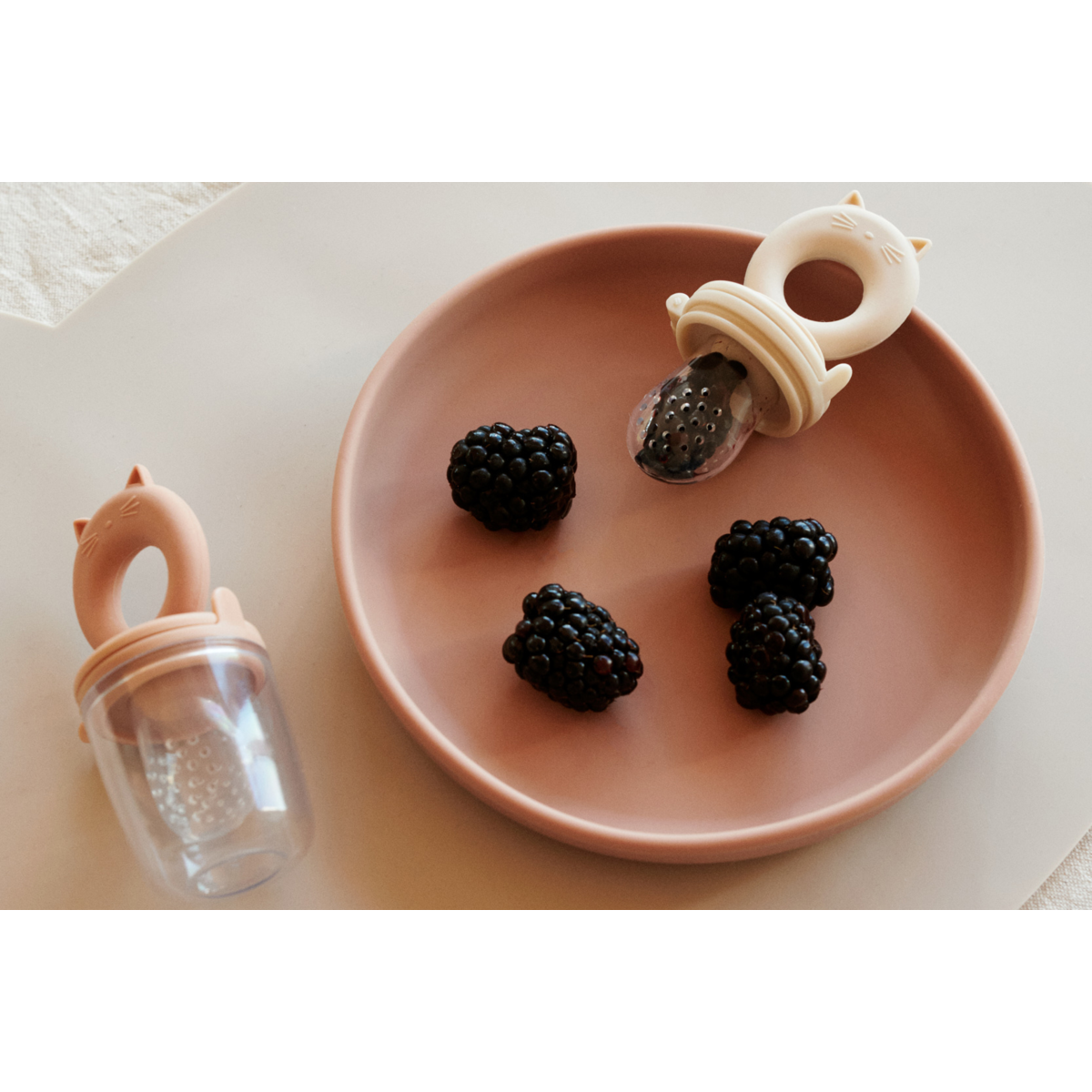 Liewood Miranda Food Feeder 2-pack - Tuscany rose / Apple blossom - FEEDER