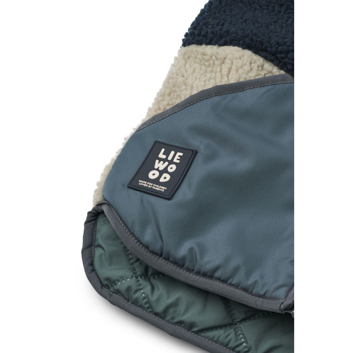 Liewood Diana Reversible Pile Vest - Whale blue multi mix - VEST