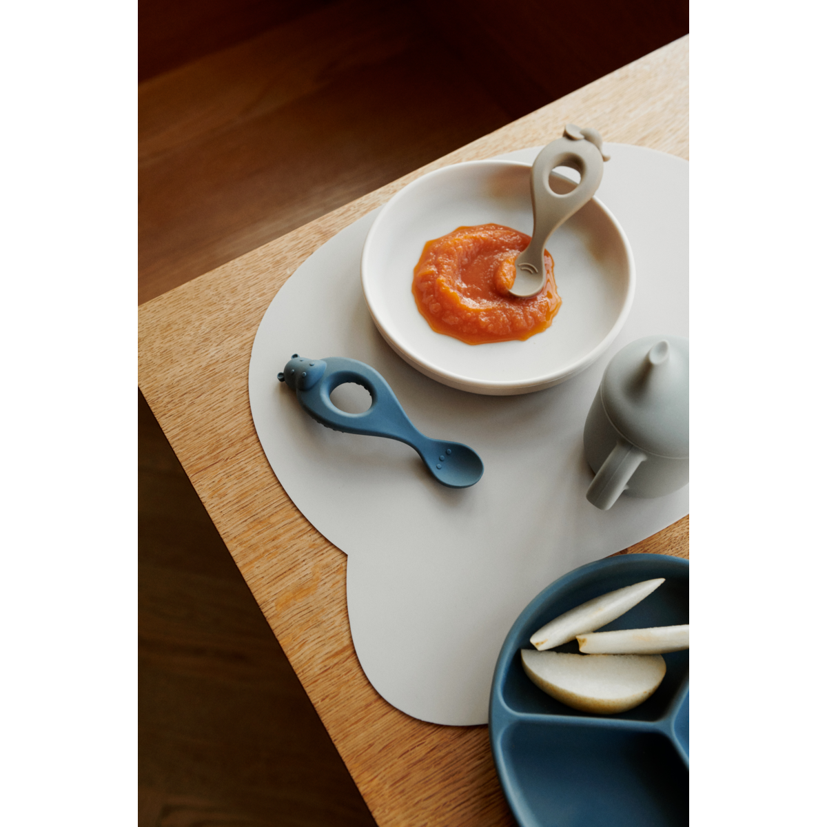 Liewood Liva Silicone Spoon 4-Pack - Safari/blue multi mix - CUTLERY