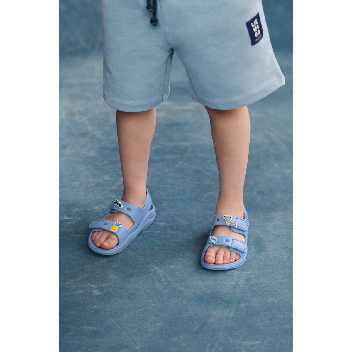 Liewood Lilo Sandals with Charms - Beach blue - SANDALS