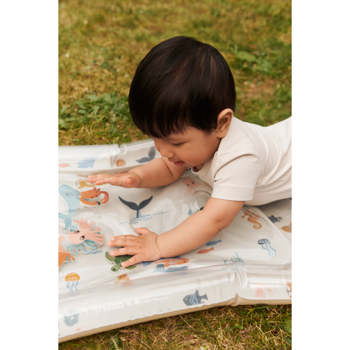 Liewood Elin Inflatable Activity Mat - Sea creature / Sandy - WATER TOYS