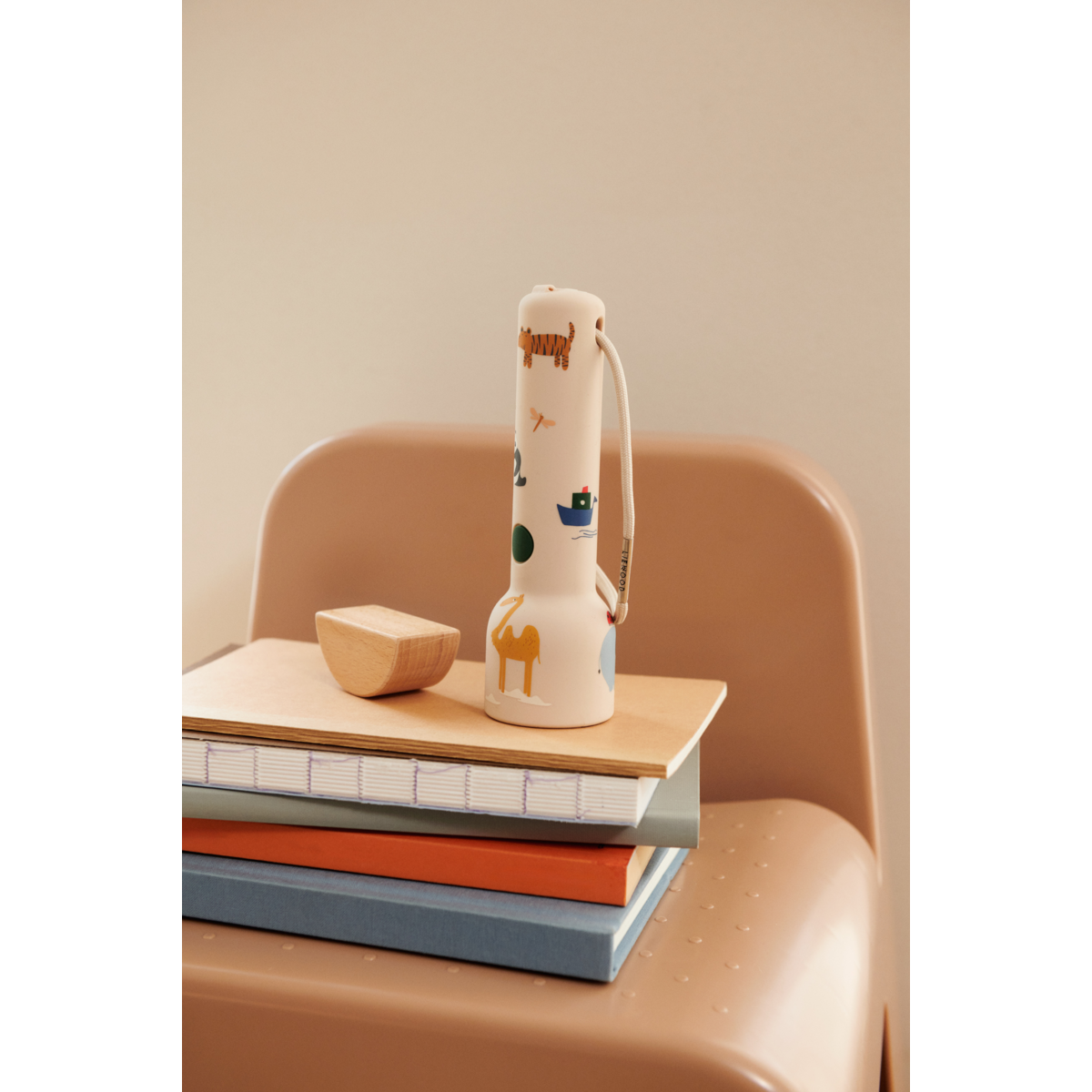 Liewood Gry Printed Flashlight - Around the world / Sandy - FLASHLIGHT