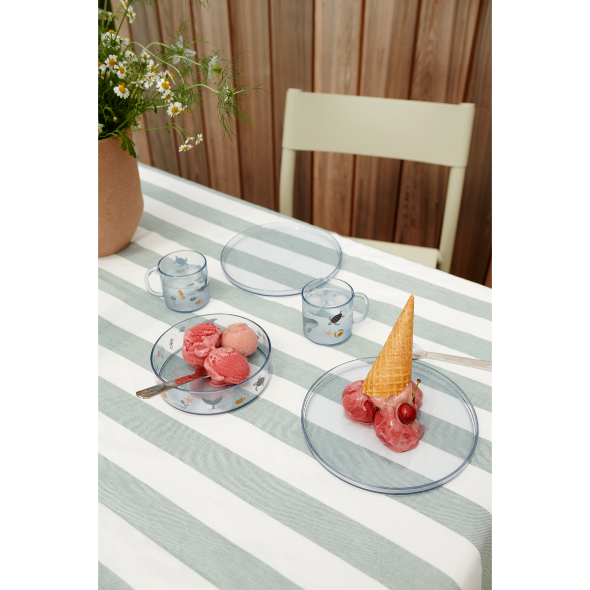 Liewood Siva Printed Tritan Tableware Set - Sea creature / Sandy - TABLEWARE SET