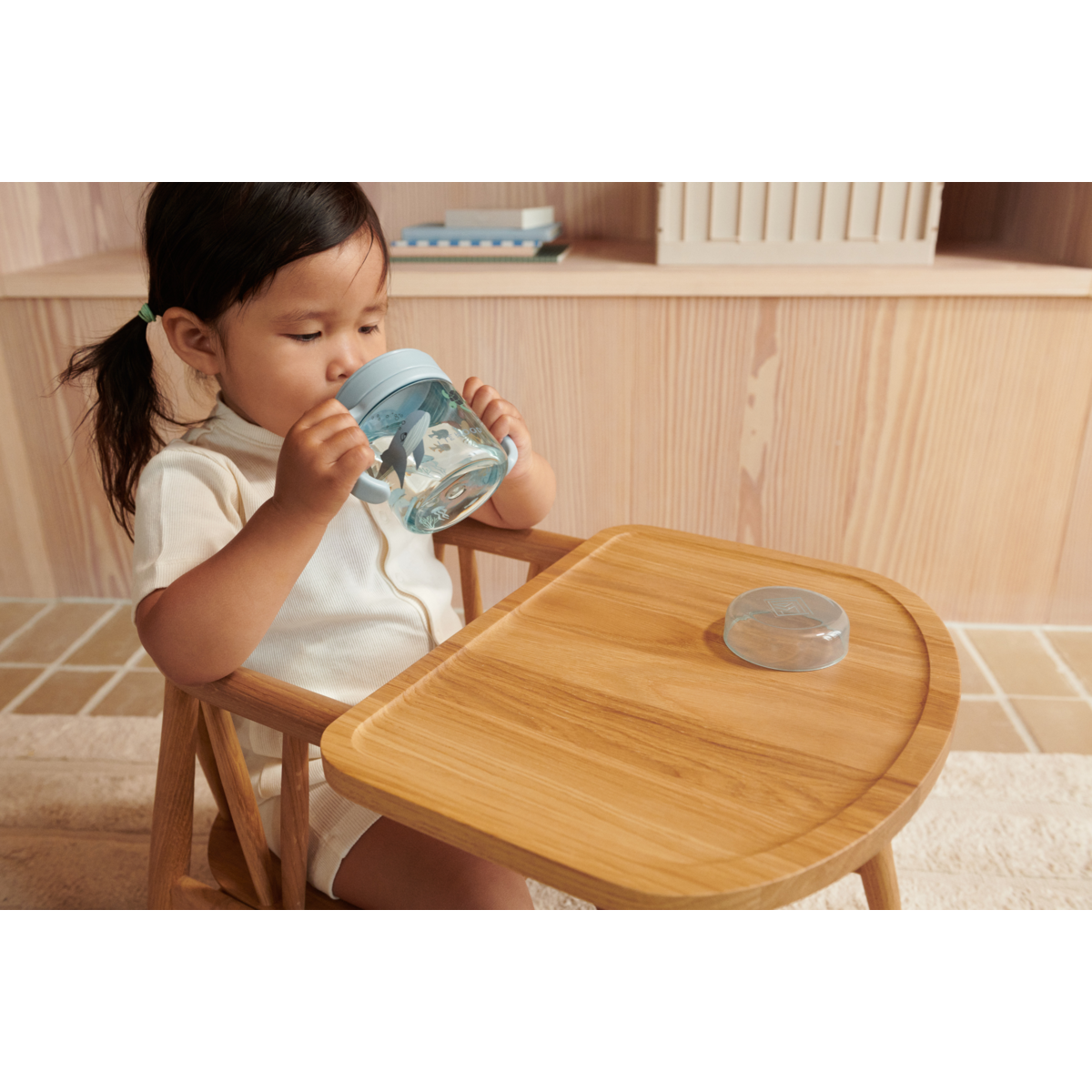 Kylo Tritan Sippy Cup 280 ml. - Sea creature / Sandy