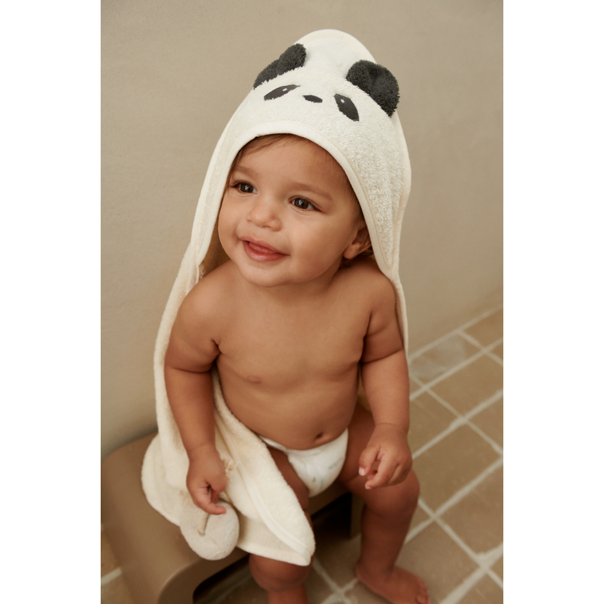 Liewood Albert Hooded Baby Towel - Panda creme de la creme - TOWEL / WASHCLOTH