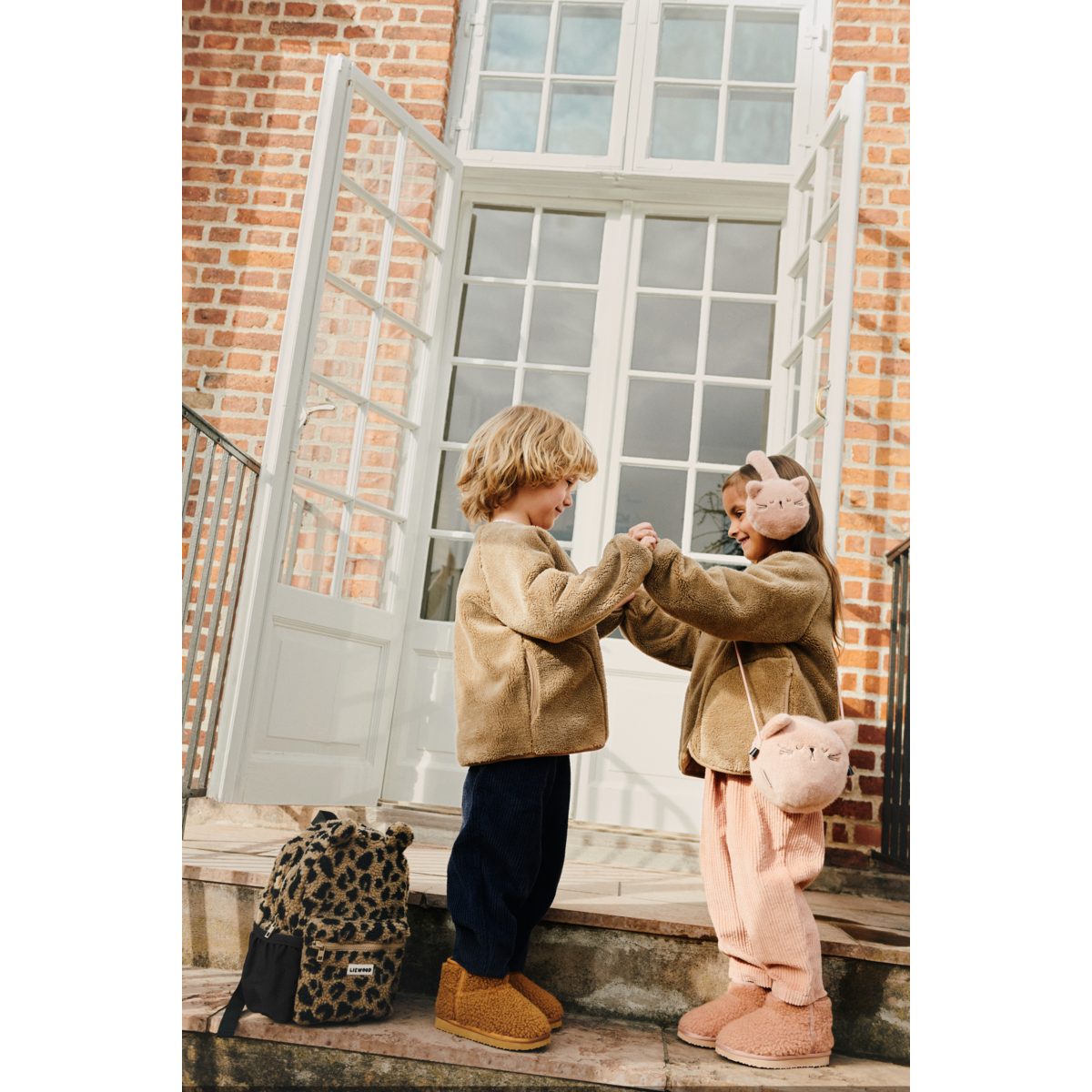 Andreas Pile Bear Backpack  - Mega leo / oat mix