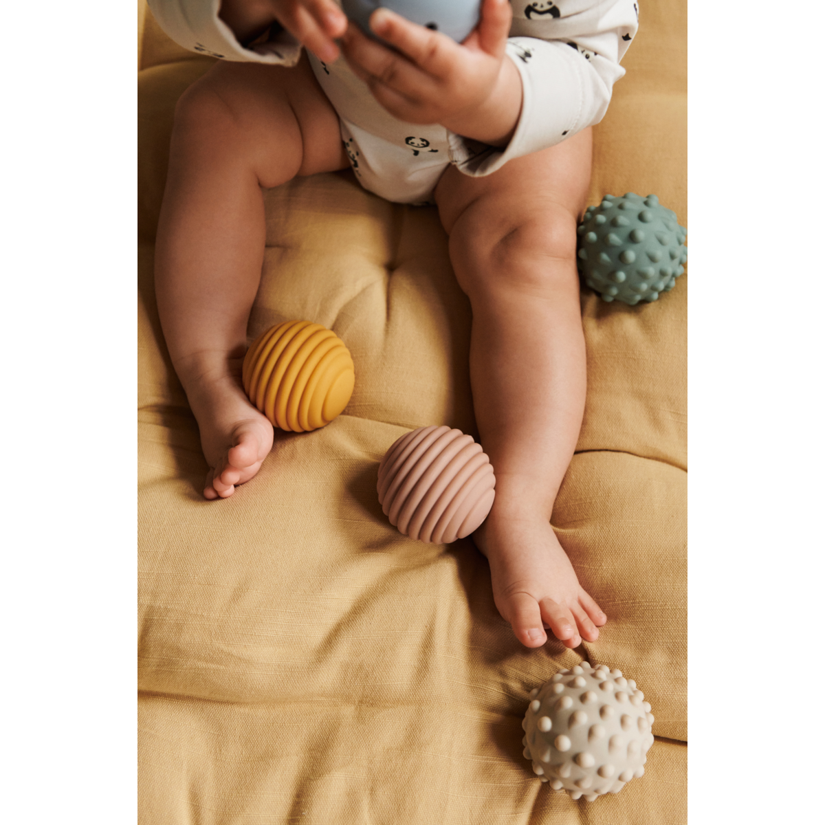 Liewood Dorian Baby Sensory Balls - Beach blue / multi mix - BALL