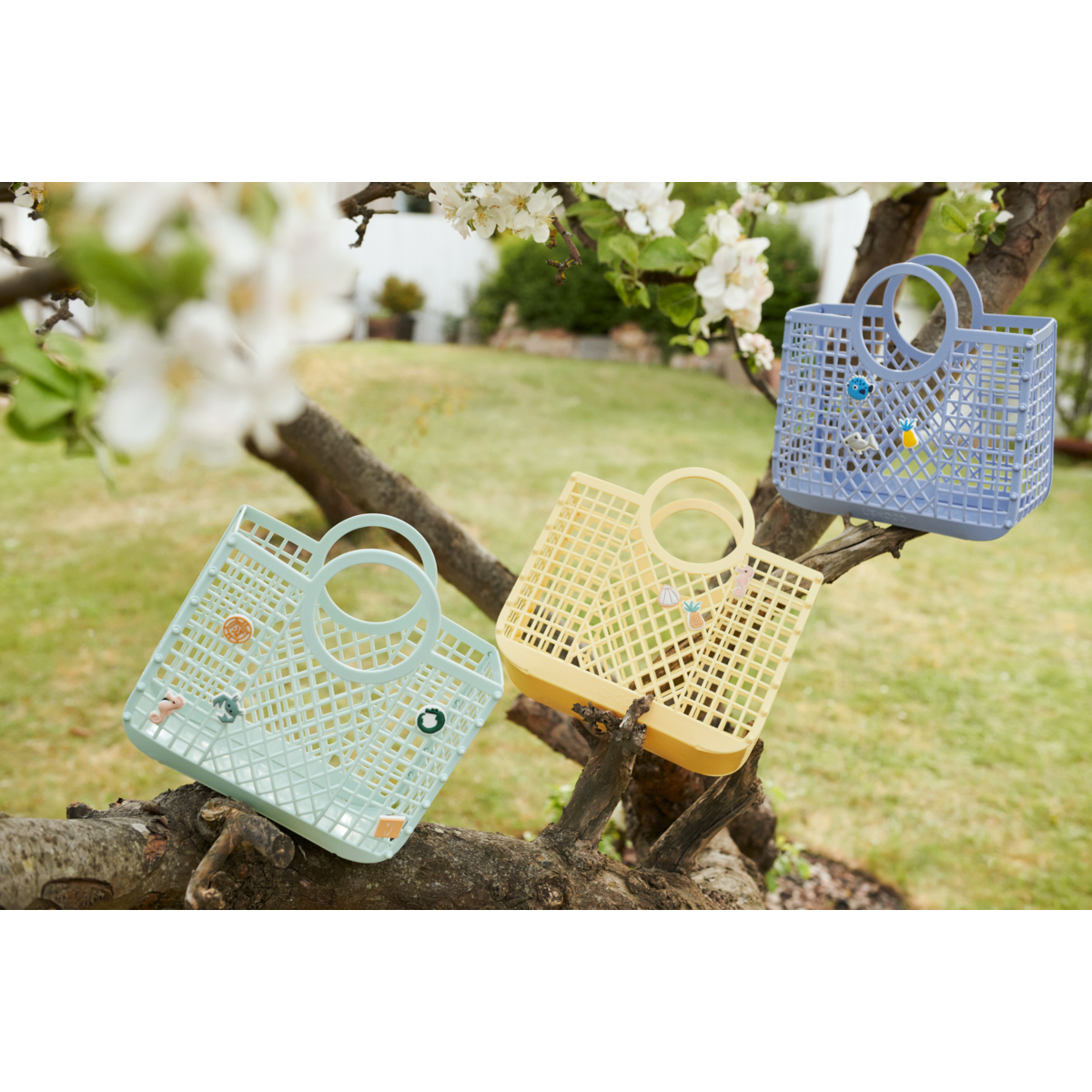 Samantha Basket with Charms - Dusty lavender