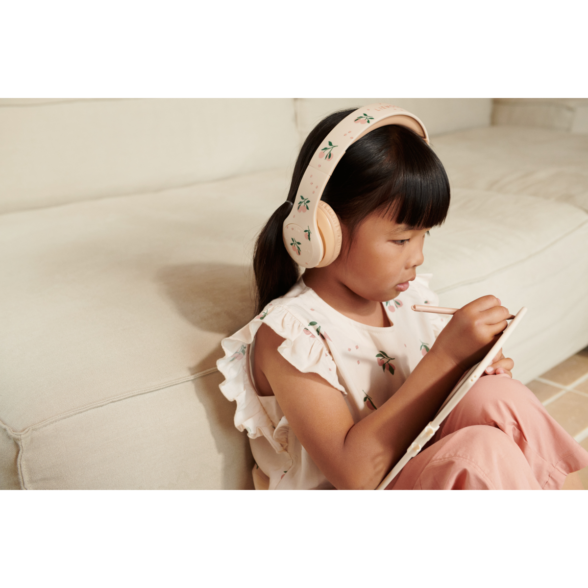 Liewood QUINN Wireless Headphones - Peach / Sea shell - MUSIC INSTRUMENT
